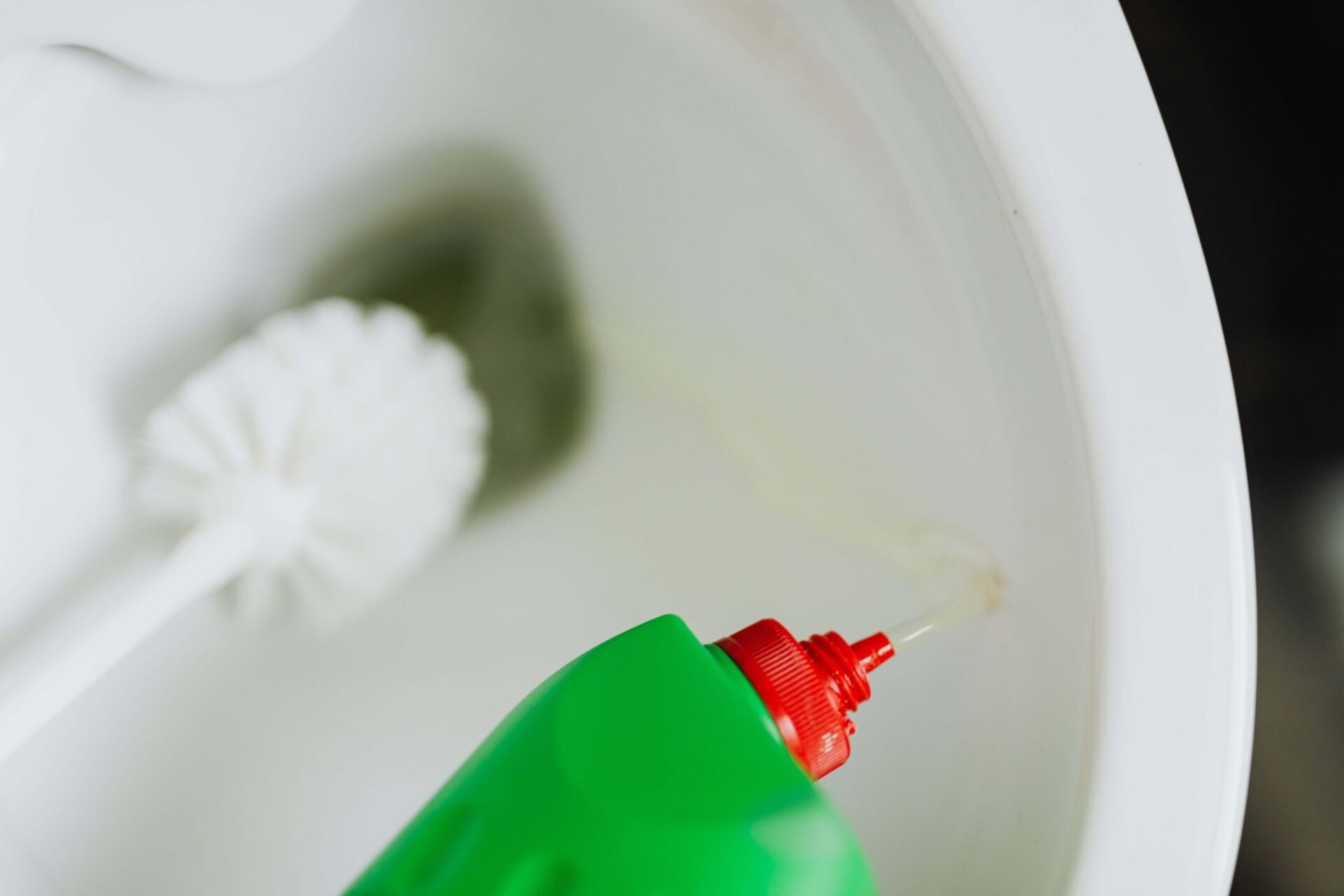Why Should You Green Up Your Cleaning Routine With Organic & Sustainable Cleaning Products 1 Green Up Your Cleaning Routine
