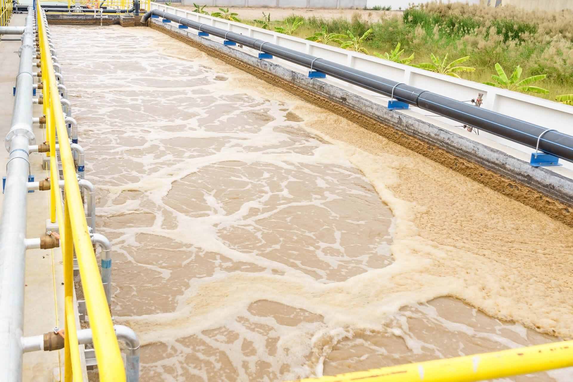 Aeration tank with MLSS development for treatability study in speciality chemical industry wastewater.